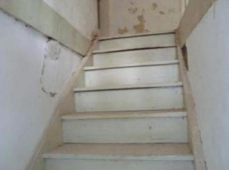 Dobromirka Zweistöckiges Haus mit neuem PVC Fenster und Türen! Haus kaufen