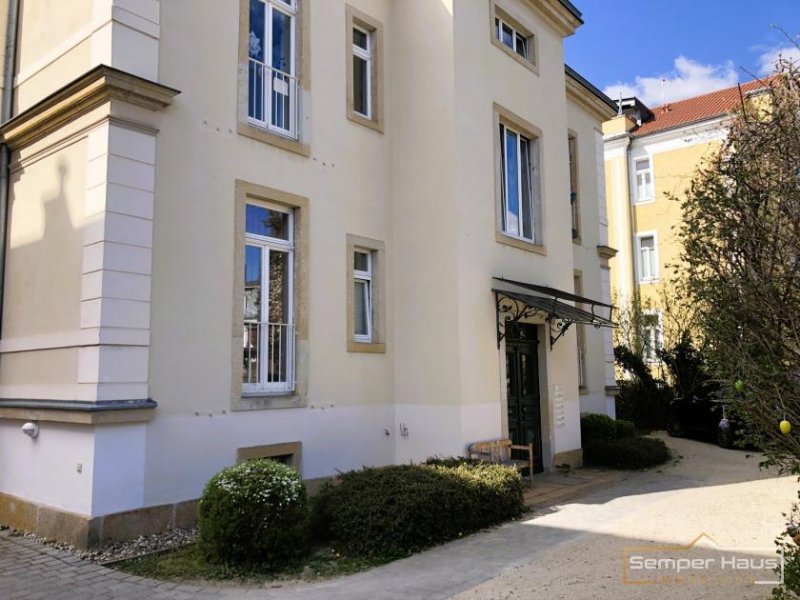 Dresden DRESDEN: Investieren in Bestlage – MFH 5 Wohneinheiten mit solider Rendite Haus kaufen