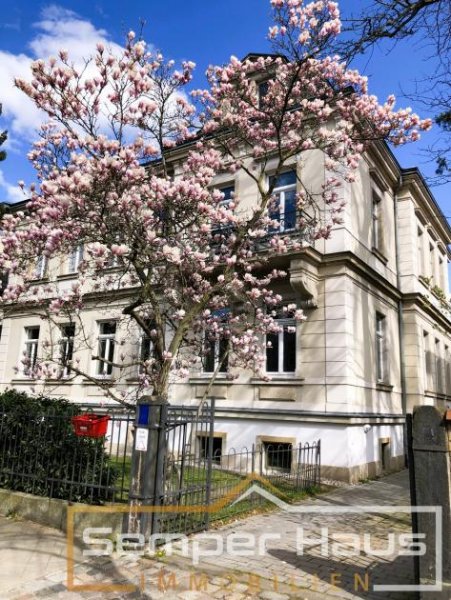 Dresden DRESDEN: Investieren in Bestlage – MFH 5 Wohneinheiten mit solider Rendite Haus kaufen