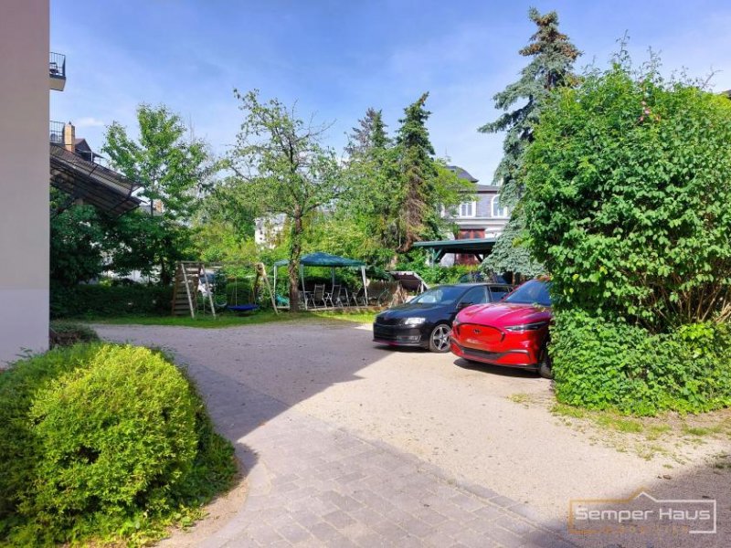 Dresden DRESDEN: Investieren in Bestlage – MFH 5 Wohneinheiten mit solider Rendite Haus kaufen