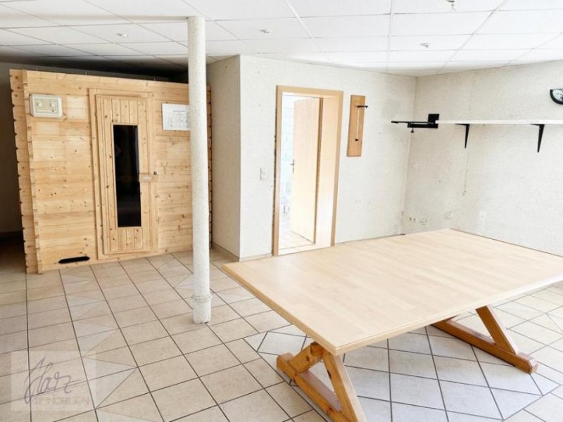 Bauda ***RAUM, FREIHEIT UND RUHE: EINZIGARTIGES REIHENENDHAUS MIT GARTEN, NEBENGEBÄUDE UND GROSSEN MÖGLICHKEITEN*** Haus kaufen