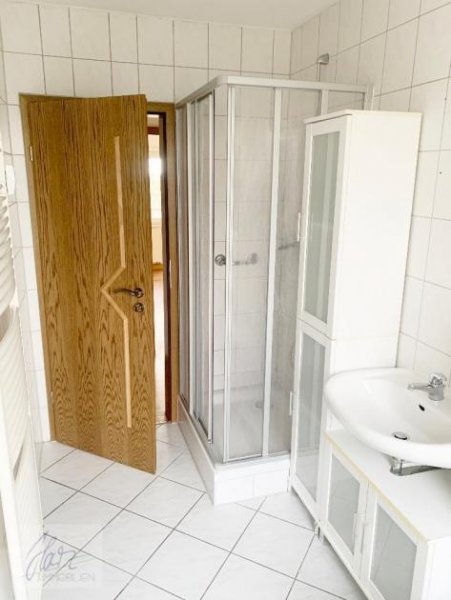 Wülknitz (Landkreis Meißen) ***AB SOFORT ZU VERKAUFEN*** 1-Raumwohnung mit großzügigem Balkon, Einbauküche und Tageslichtbad mit Dusche Wohnung kaufen