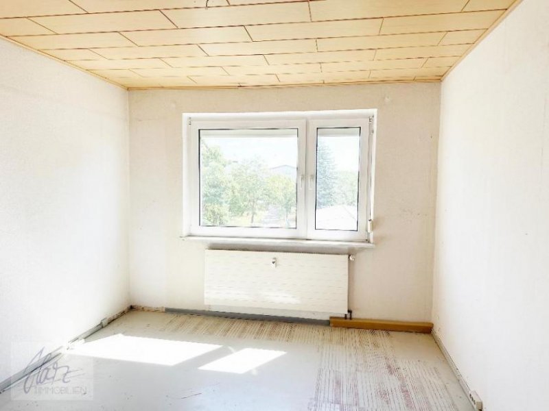 Zeithain ***ATTRAKTIVE EIGENTUMSWOHNUNG MIT WOHLFÜHLCHARAKTER*** – Gepflegte 3-Raumwohnung in ruhiger Wohnlage Wohnung kaufen