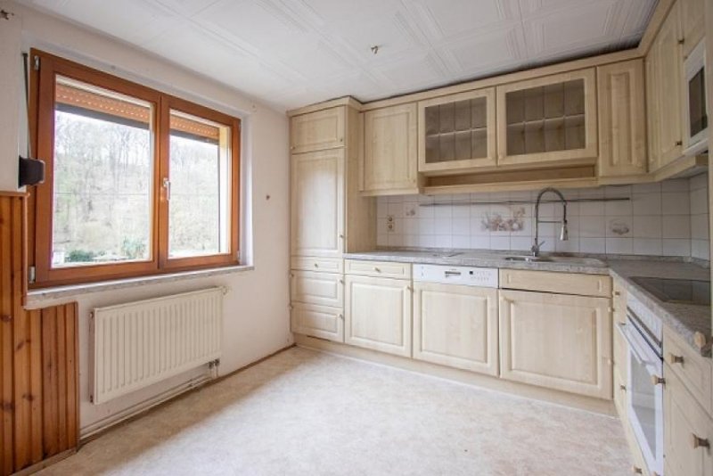 Diera-Zehren Diera-Zehren... EFH - Einfamilienhaus mit ELW & ganz viel Platz für Ihre Familie in ruhiger Lage Haus kaufen