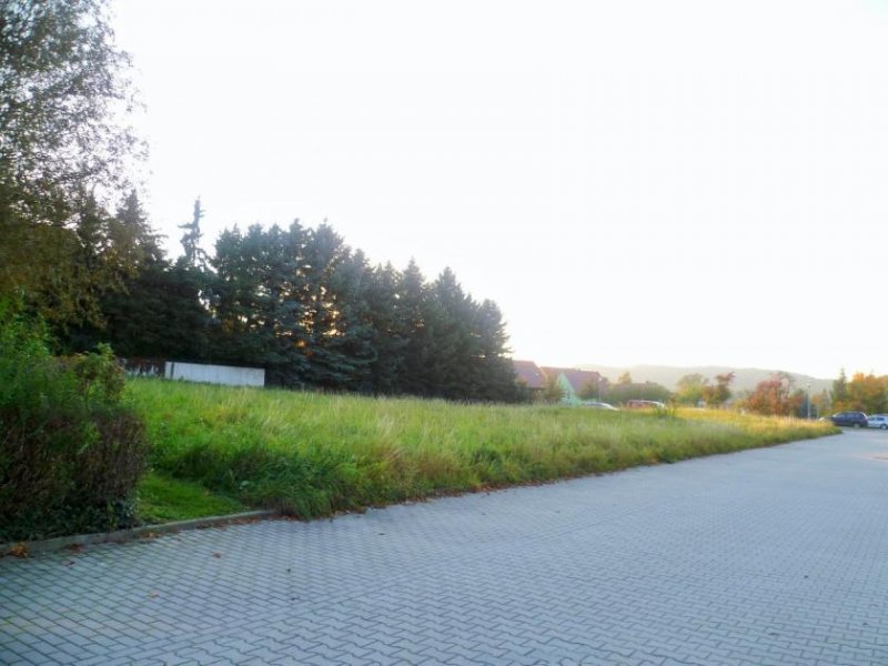 Bannewitz Possendorf: Interessantes Baugrundstück mit guter Rendite Grundstück kaufen