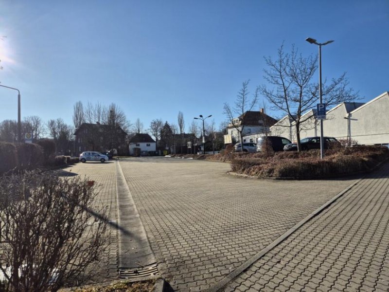 Löbau Attraktives Nahversorgungszentrum
mit Lebensmitteldiscounter Gewerbe kaufen