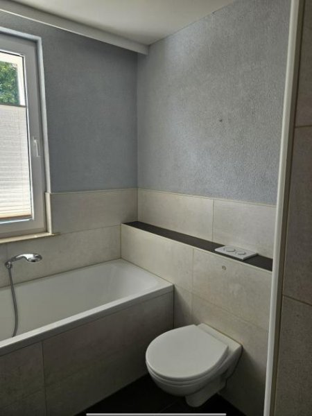 Hoyerswerda Wie neu! Sanierte 3 -Zimmerwohnung im Erdgeschoss. OHNE MAKLER Wohnung kaufen