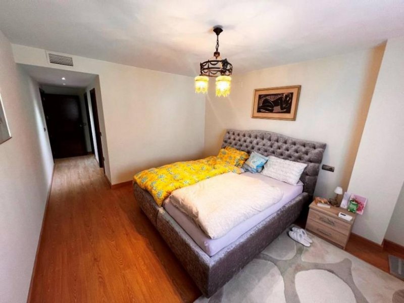 Jijona Villa mit 6 Schlafzimmern, 5 Bädern und Privatpool nur 5 Minuten vom Stadtzentrum Haus kaufen