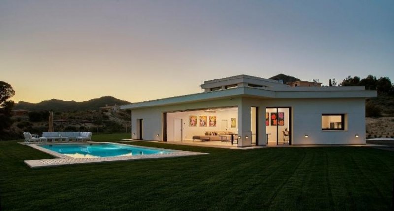 Muchamiel Moderne Luxusvilla mit 4 Schlafzimmern, 4 Bädern, Privatpool und atemberaubendem Ausblick Haus kaufen