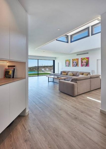 Muchamiel Moderne Luxusvilla mit 4 Schlafzimmern, 4 Bädern, Privatpool und atemberaubendem Ausblick Haus kaufen