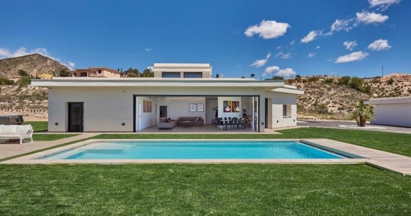 Muchamiel Moderne Luxusvilla mit 4 Schlafzimmern, 4 Bädern, Privatpool und atemberaubendem Ausblick Haus kaufen