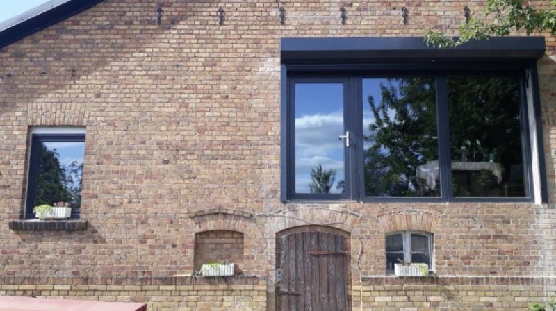 Felixsee Historischer Tanzsaal, ca. 410 m² Wohnfläche – außergewöhnliche Immobilie mit vielseitigem Potenzial Haus kaufen
