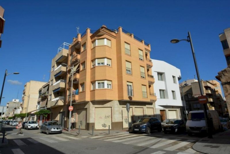 Guardamar del Segura Appartement mit 2 Schlafzimmern und 1 Bad im Herzen von Guardamar Wohnung kaufen