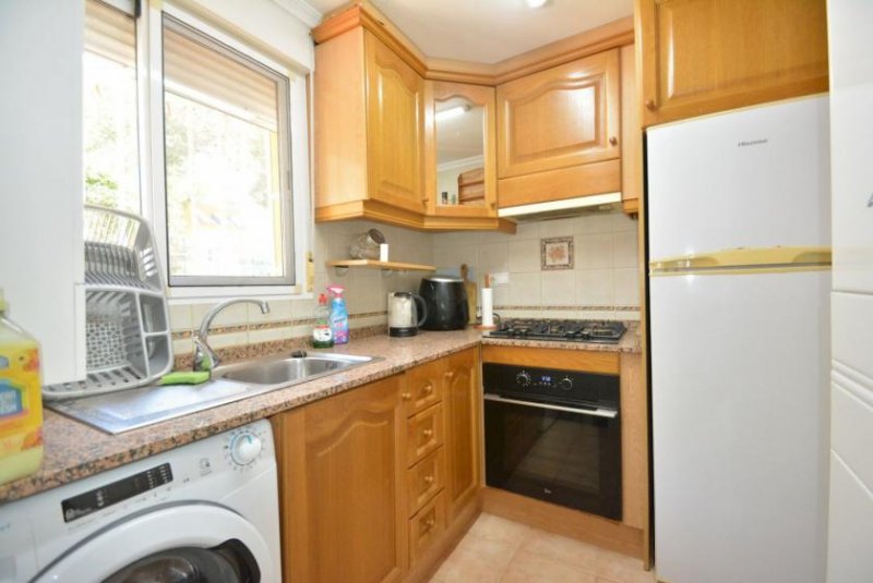 Guardamar del Segura Doppelhaushälfte mit 2 Schlafzimmern, 2 Bädern, Garage und Gemeinschaftspool Haus kaufen