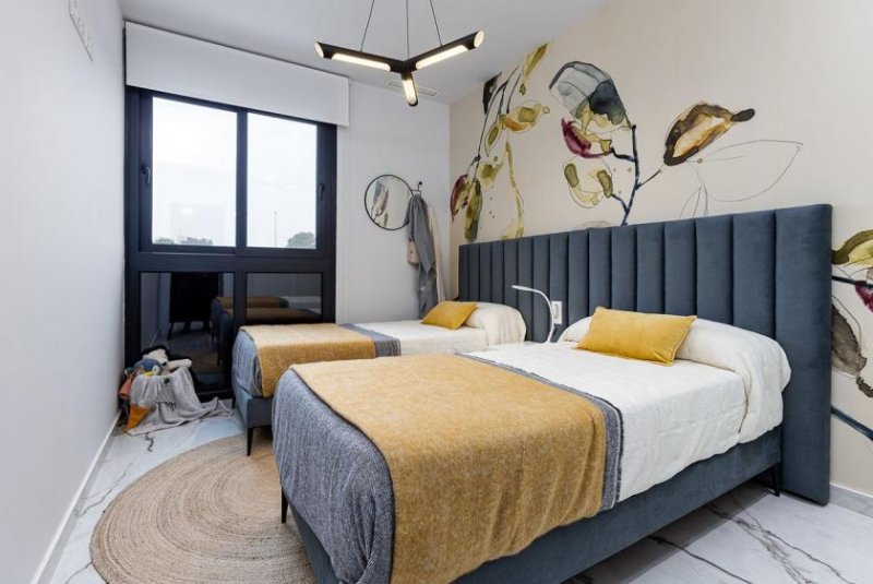 Guardamar del Segura Penthouse-Wohnungen mit 2 Schlafzimmern, 2 Bädern, Tiefgaragenstellplatz, Gemeinschaftspool und schönem Ausblick nur 1.200 m