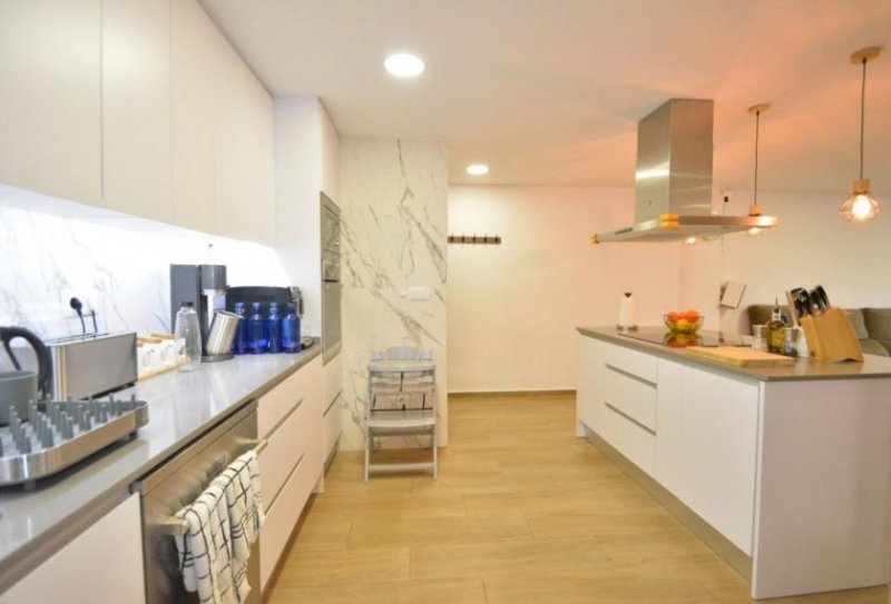 Guardamar del Segura Renoviertes Appartement mit 3 Schlafzimmern, 2 Bädern und Tiefgaragenstellplatz nur 200 m vom Strand Wohnung kaufen