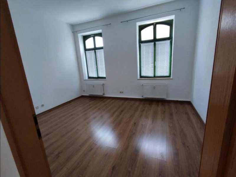 Forst (Lausitz) 3 Zimmer Altbauwohnung in Forst (Lausitz) - www.ohnemaklerprovisionverkaufen.de Wohnung kaufen