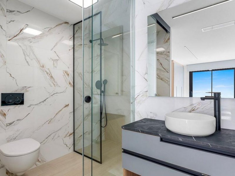 Groß Schacksdorf-Simmersdorf Modernes Neubau-Penthouse - große Terrasse - möbliert! Wohnung kaufen