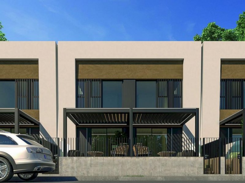 Dolores Modernes Stadthaus mit Gemeinschaftspool - nur 10 km zu den schönsten Stränden Haus kaufen