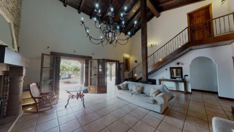 Catral Großes Anwesen mit 6 Schlafzimmern und parkähnlichem Grundstück Haus kaufen