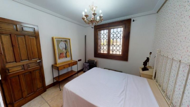 Catral Großes Anwesen mit 6 Schlafzimmern und parkähnlichem Grundstück Haus kaufen