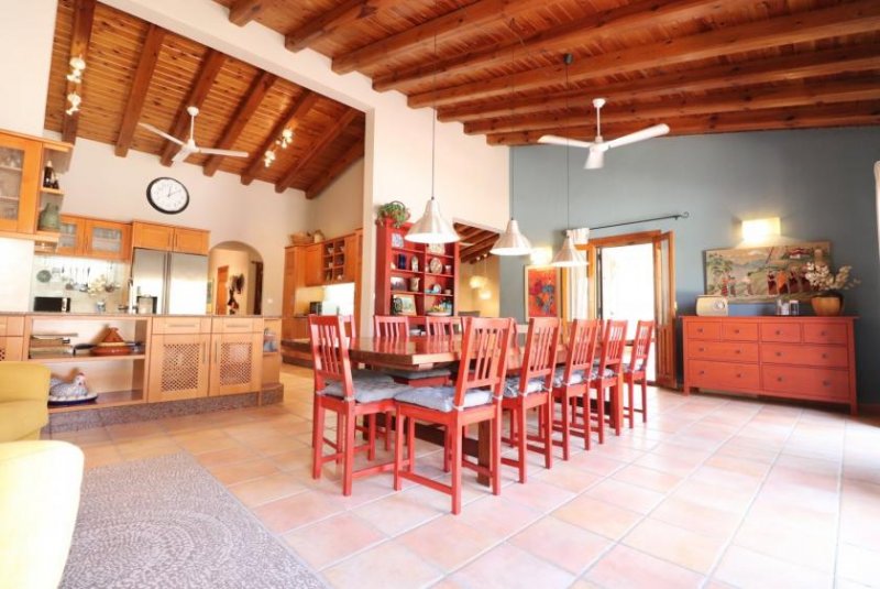 Catral Wunderschöne Landhaus-Villa mit 7 Schlafzimmern, 5 Bädern, Privatpool und schönem Ausblick auf großem Grundstück Haus