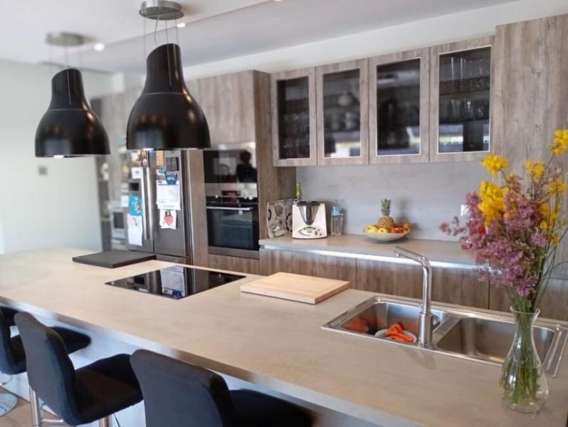 Döbern Exklusive Villa mit 3 Schlafzimmern, 2 Bädern, Garage und Privatpool Haus kaufen