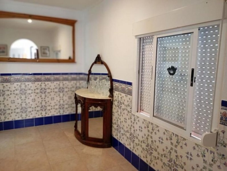 Döbern Landhaus-Villa mit 4 Schlafzimmern, 3 Bädern und Privatpool am Ortsrand von Daya Nueva Haus kaufen