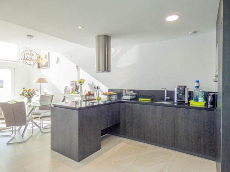 Algorfa Beeindruckende moderne Villa mit 3 Schlafzimmern, 2 Bädern, Dachterrasse und Gemeinschaftspool im La Finca Golf und Spa Resort