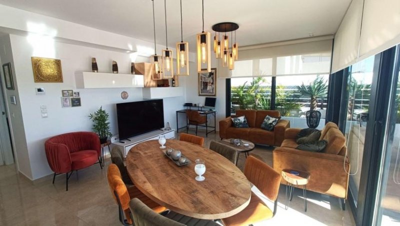 Algorfa Beeindruckende Villa mit 3 Schlafzimmern, 3 Bädern, Dachterrasse, Privatpool und fantastischem Ausblick im La Finca Golf and