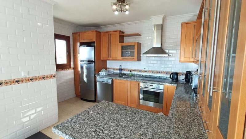 Algorfa Villa mit 3 Schlafzimmern, 2 Bädern, Kfz-Stellplatz und Gemeinschaftspool im La Finca Golf Resort Haus kaufen