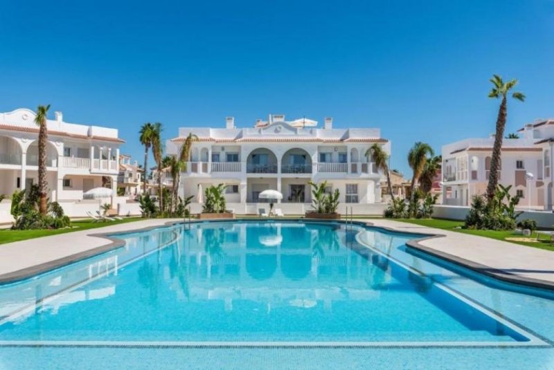 Ciudad Quesada Erdgeschoss-Wohnung mit 2 Schlafzimmern, 2 Bädern, großer Terrasse und Gemeinschaftspool Wohnung kaufen