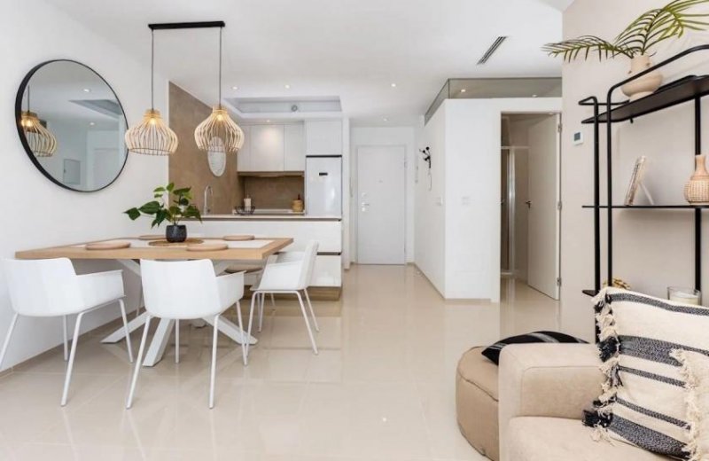Ciudad Quesada Erdgeschoss-Wohnung mit 2 Schlafzimmern, 2 Bädern, großer Terrasse und Gemeinschaftspool Wohnung kaufen