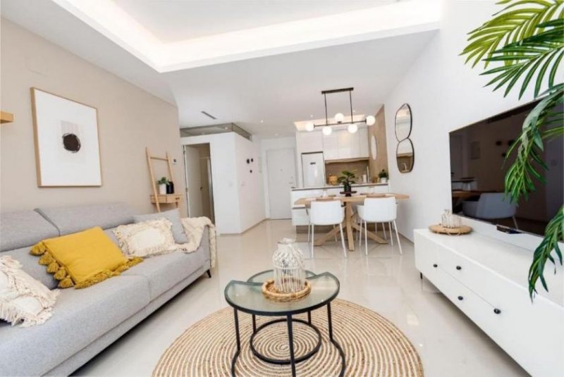 Ciudad Quesada Erdgeschoss-Wohnung mit 2 Schlafzimmern, 2 Bädern, großer Terrasse und Gemeinschaftspool Wohnung kaufen