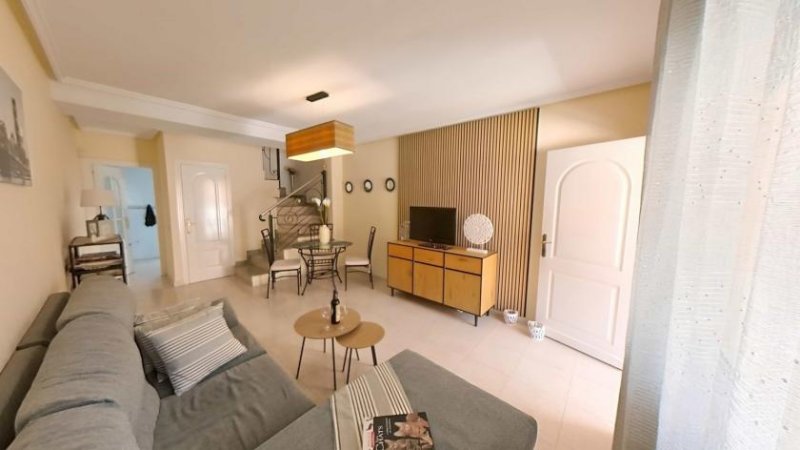 Ciudad Quesada Stilvolles Stadthaus mit zwei Schlafzimmern in Doña Pepa - Ruhige Lage, gepflegte Anlage und bezugsfertig Haus kaufen