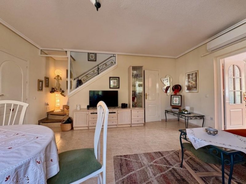 Rojales Endreihenhaus mit 3 Schlafzimmern, 2 Bädern, Klimaanlage und Gemeinschaftspool Haus kaufen