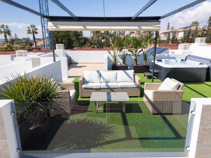 San Fulgencio Exklusive Doppelhaushälften mit 3 Schlafzimmern, 2 Bädern, Dachterrasse, Klimaanlage, Privatpool und Kfz-Stellplatz Haus