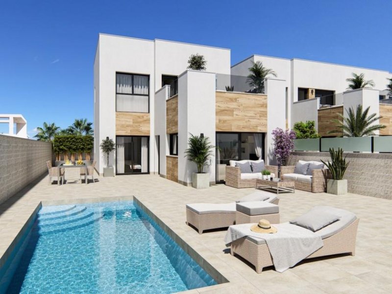 San Fulgencio Exklusive Villen mit 3 Schlafzimmern, 2 Bädern, Gäste-WC, Dachterrasse, Klimaanlage, Privatpool und Kfz-Stellplatz Haus kaufen