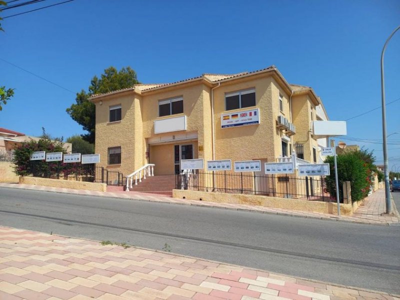 San Fulgencio Großzügige Villa mit 6 Schlafzimmern, 2 Bädern und Meerblick ODER wohnen und arbeiten im gleichen Haus! Haus kaufen