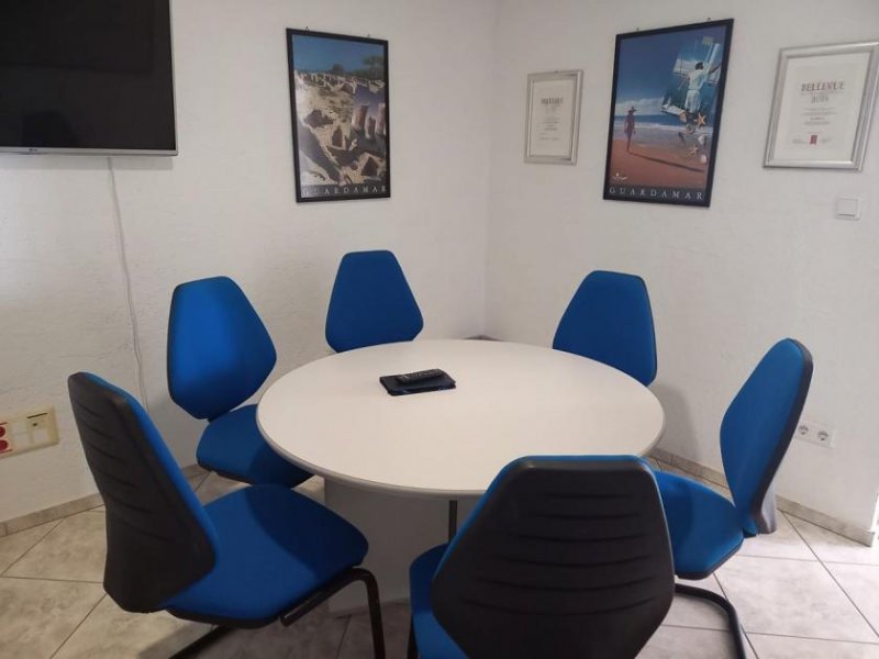 San Fulgencio Großzügige Villa mit 6 Schlafzimmern, 2 Bädern und Meerblick ODER wohnen und arbeiten im gleichen Haus! Haus kaufen