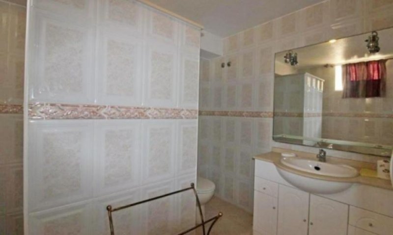 Benijofar ***Reihenhaus mit zwei Schlafzimmern und der Möglichkeit eines dritten, 2 Badezimmern, Souterrain*** Haus kaufen