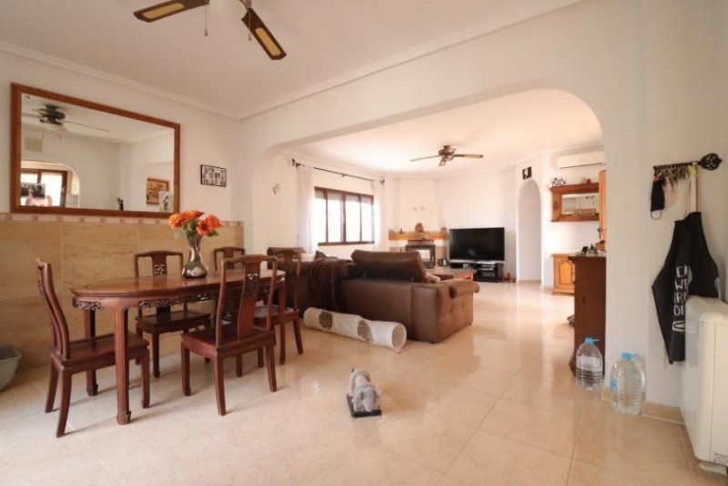 Formentera del Segura Villa mit 3 Schlafzimmern, 2 Bädern, Dachterrasse und Privatpool Haus kaufen