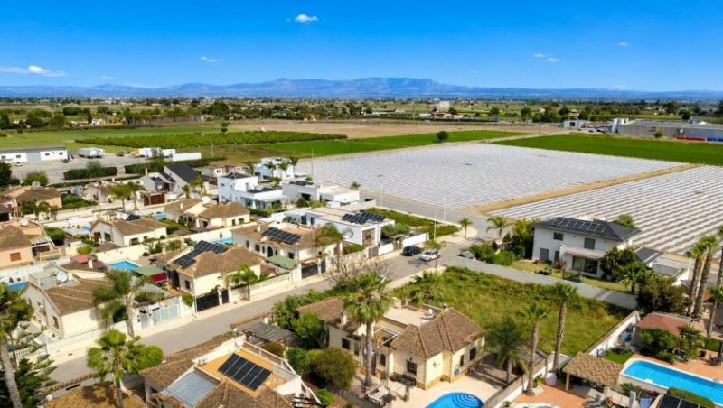 Formentera del Segura Villa mit 3 Schlafzimmern, 2 Bädern, Dachterrasse und Privatpool Haus kaufen