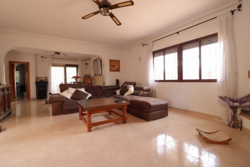 Formentera del Segura Villa mit 3 Schlafzimmern, 2 Bädern, Dachterrasse und Privatpool Haus kaufen