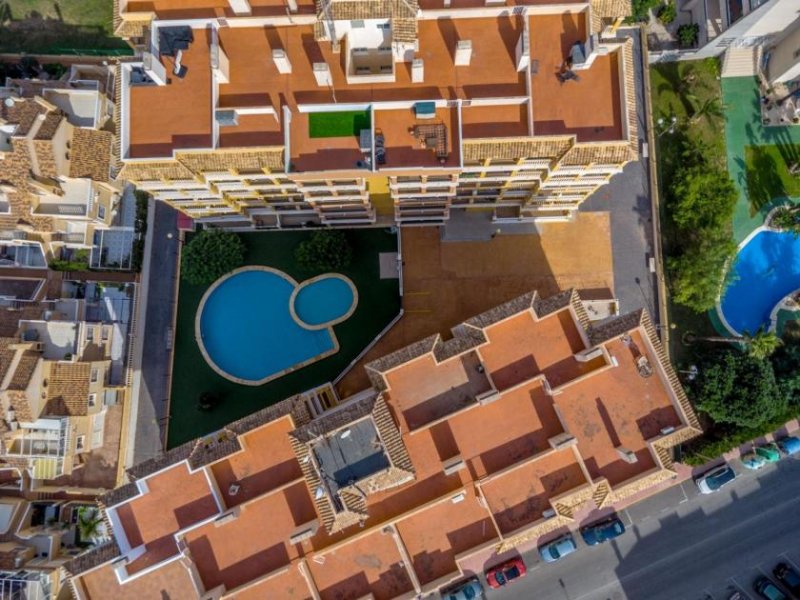 Torrevieja Penthouse-Wohnung mit Terrasse, privater Dachterrasse und freiem Ausblick in Torreblanca Wohnung kaufen
