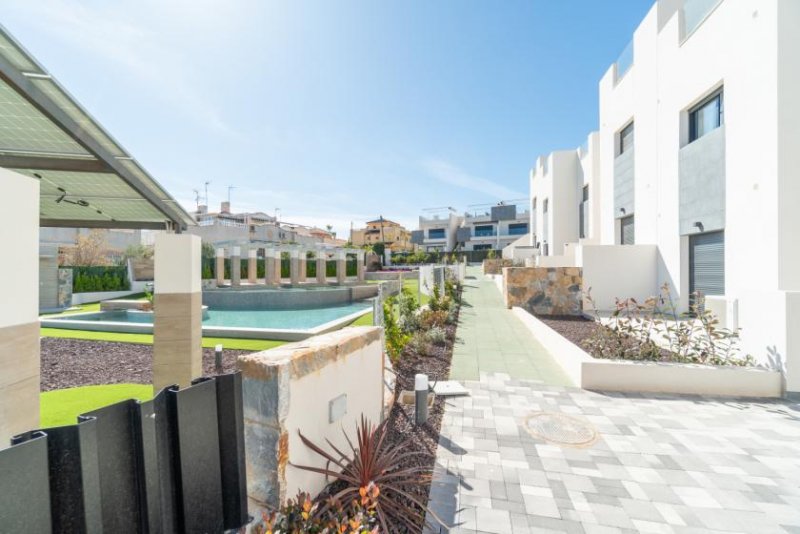 Los Balcones Torrevieja Vollständig möbliert. Key Ready Penthouse mit Blick auf die Salzlagune Wohnung kaufen