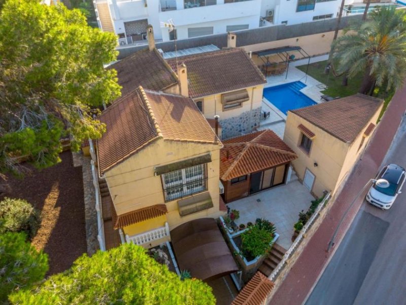 Torrevieja Freistehende Villa mit privatem Pool und großem Grundstück in Los Balcones Haus kaufen