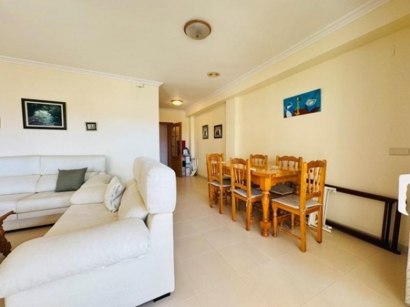 La Mata Appartement mit 4 Schlafzimmern und 2 Bädern in 1. Strandlinie Wohnung kaufen