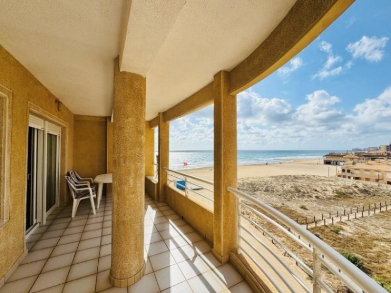 La Mata Appartement mit 4 Schlafzimmern und 2 Bädern in 1. Strandlinie Wohnung kaufen