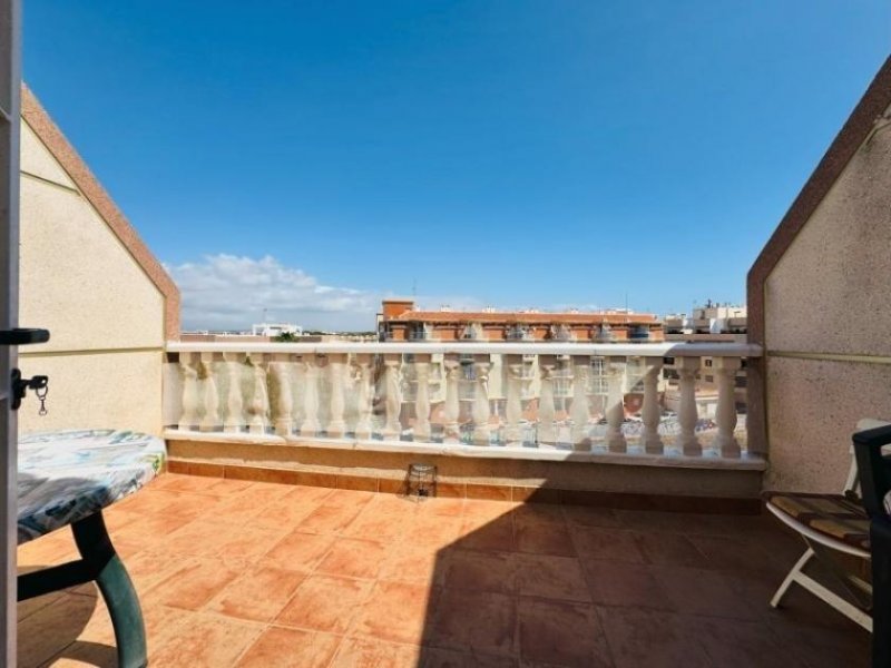 La Mata Penthouse-Wohnung mit 2 Schlafzimmern, 2 Bädern und Tiefgaragenstellplatz nur 200 m vom Strand Wohnung kaufen